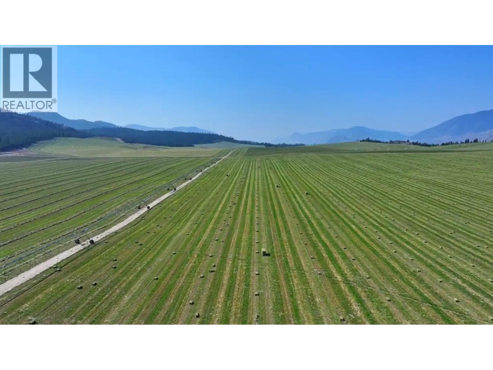 525 BARNHARTVALE ROAD - 6