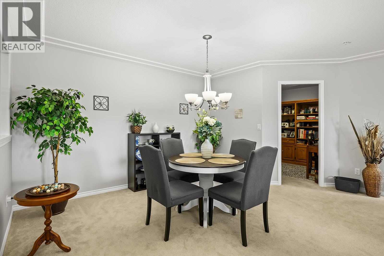 704 1967 Underhill Street, Kelowna