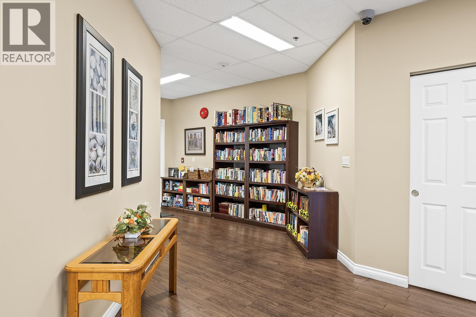 704 1967 Underhill Street, Kelowna