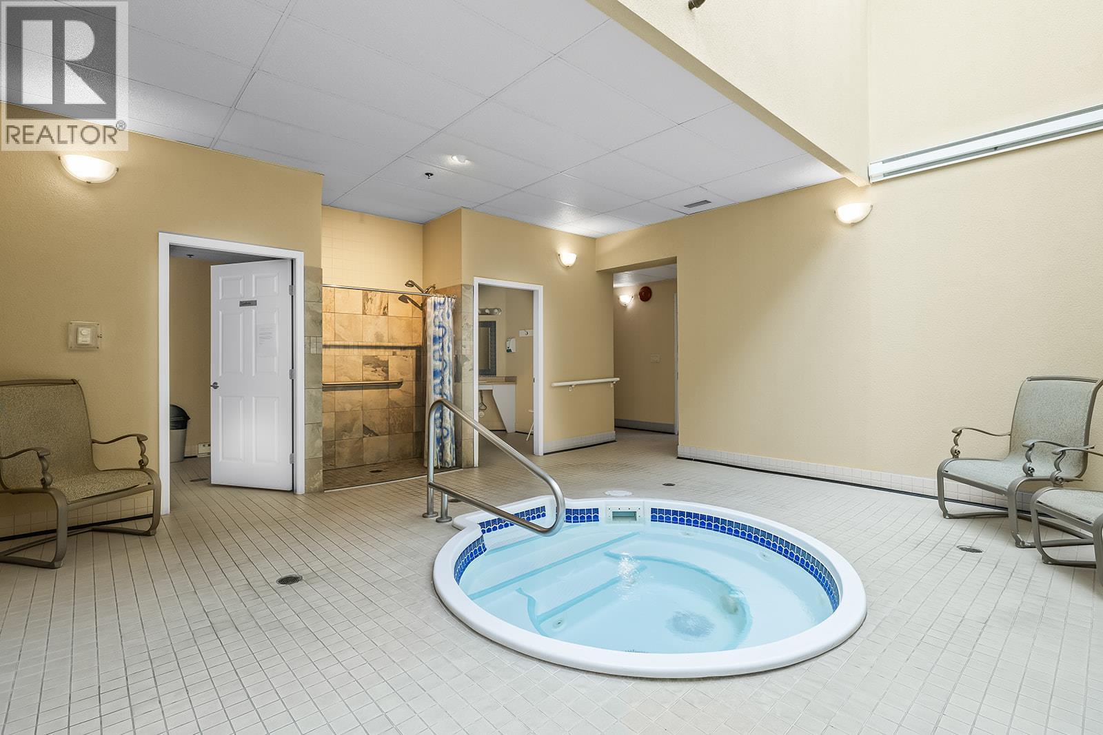704 1967 Underhill Street, Kelowna