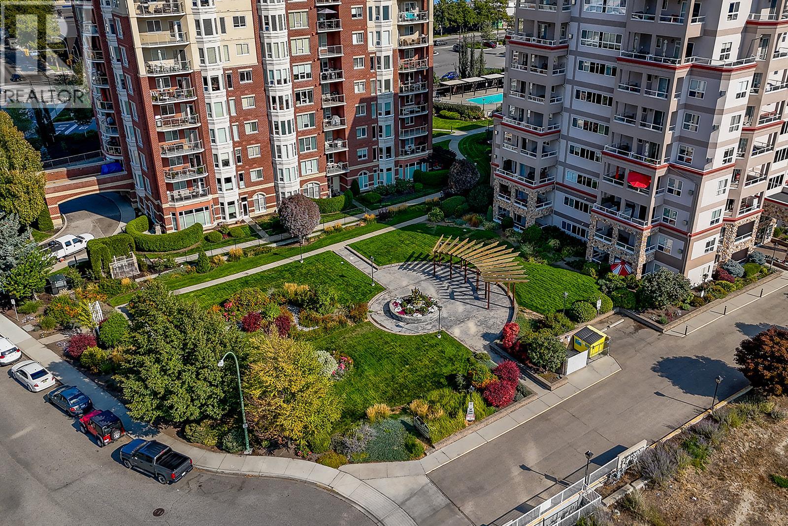 704 1967 Underhill Street, Kelowna