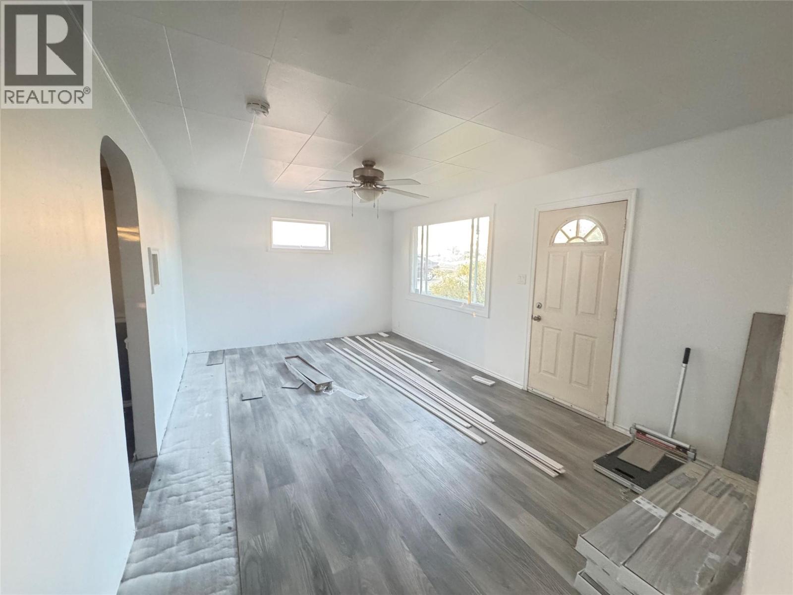 9713 9 Street, Dawson Creek