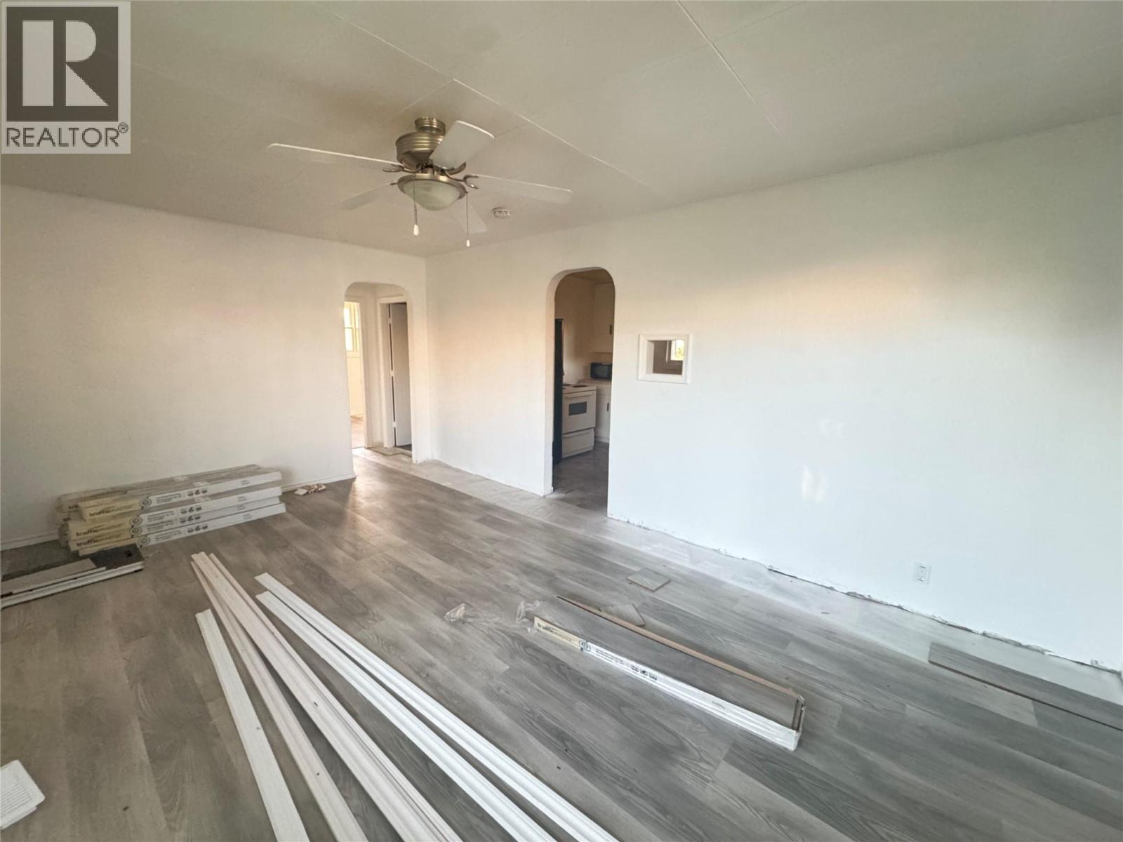 9713 9 Street, Dawson Creek