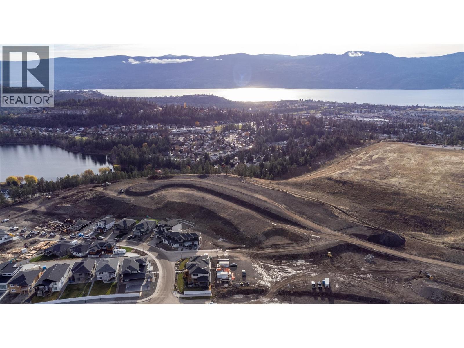  2703 Ridgemount Drive, West Kelowna