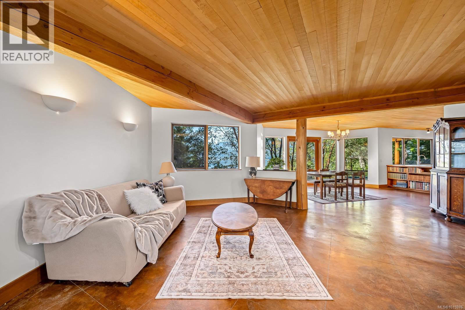 6161 Lacon Rd, Denman Island