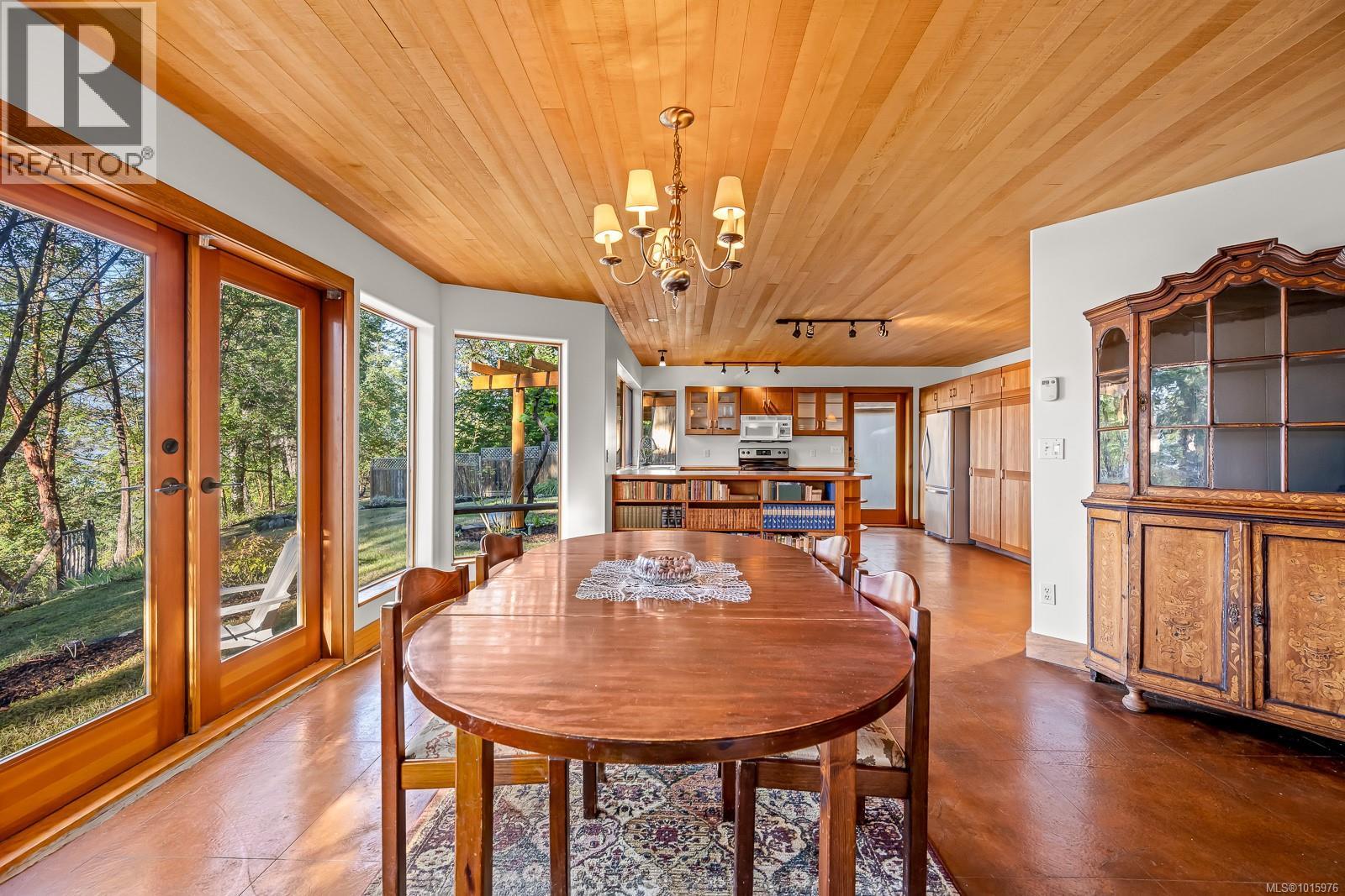 6161 Lacon Rd, Denman Island