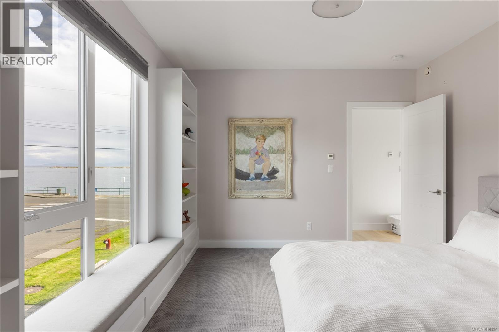  430 St. Patrick Street, Oak Bay