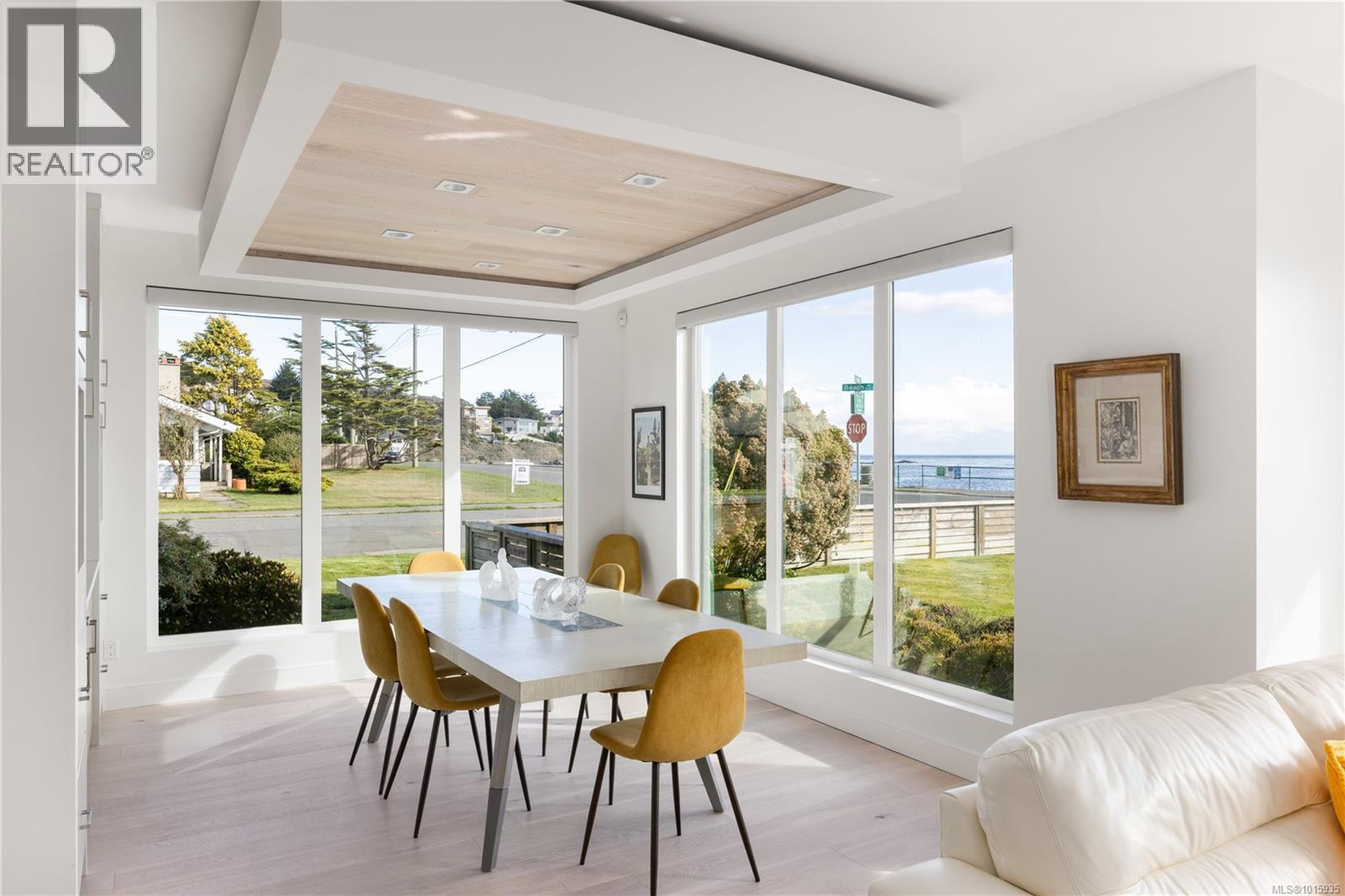  430 St. Patrick Street, Oak Bay