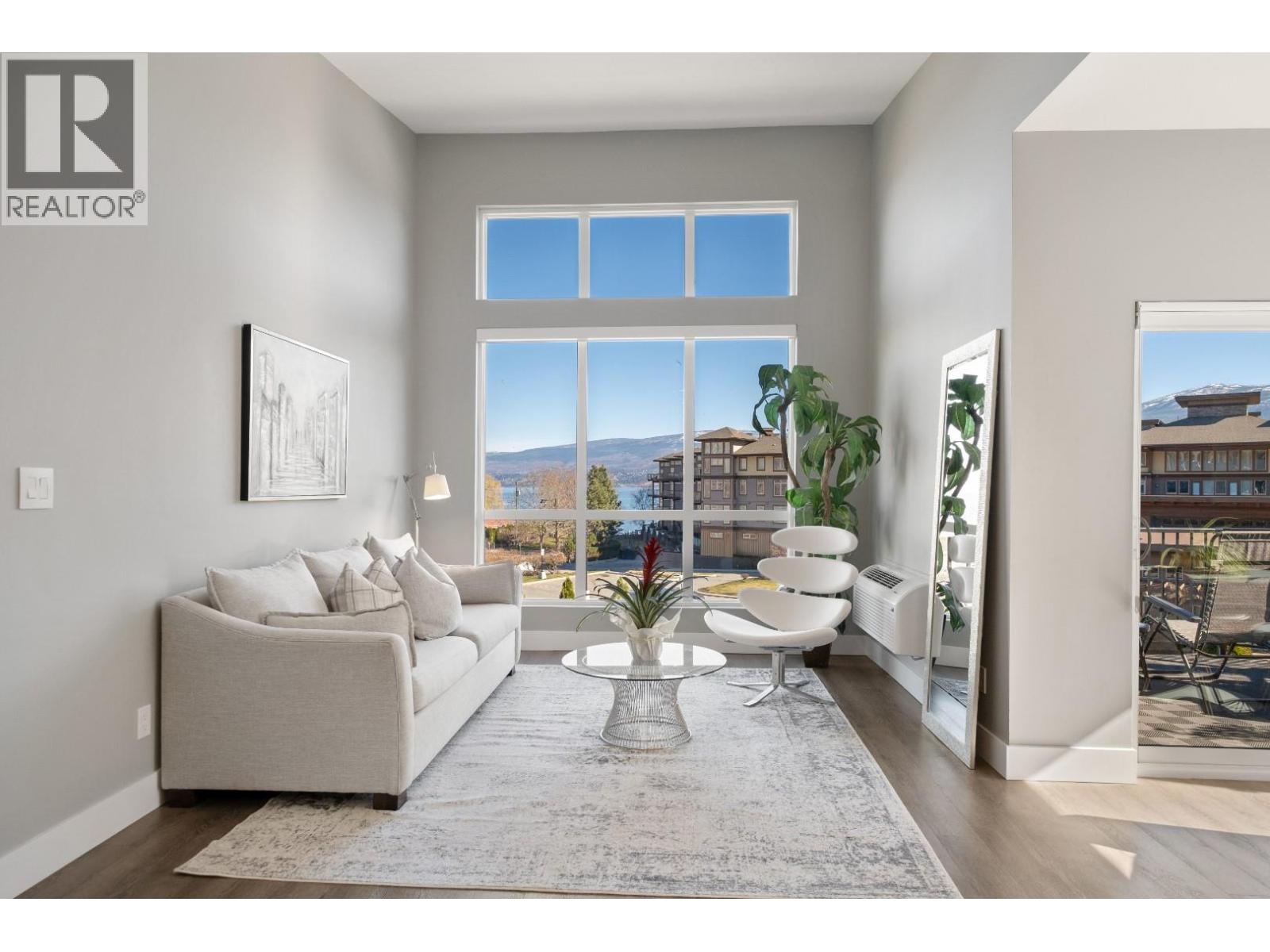 1305 4215 Gellatly Road South, West Kelowna