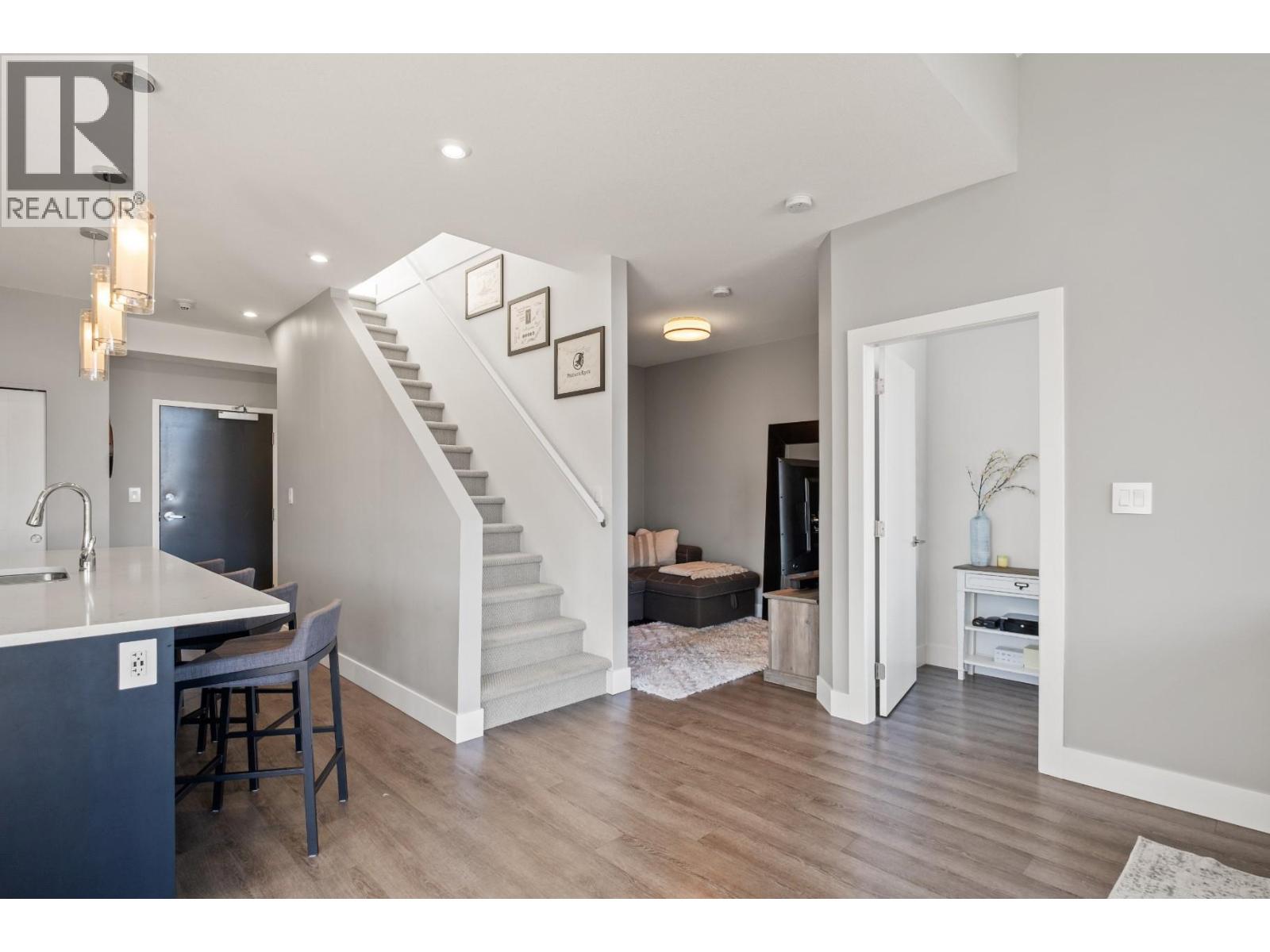 1305 4215 Gellatly Road South, West Kelowna