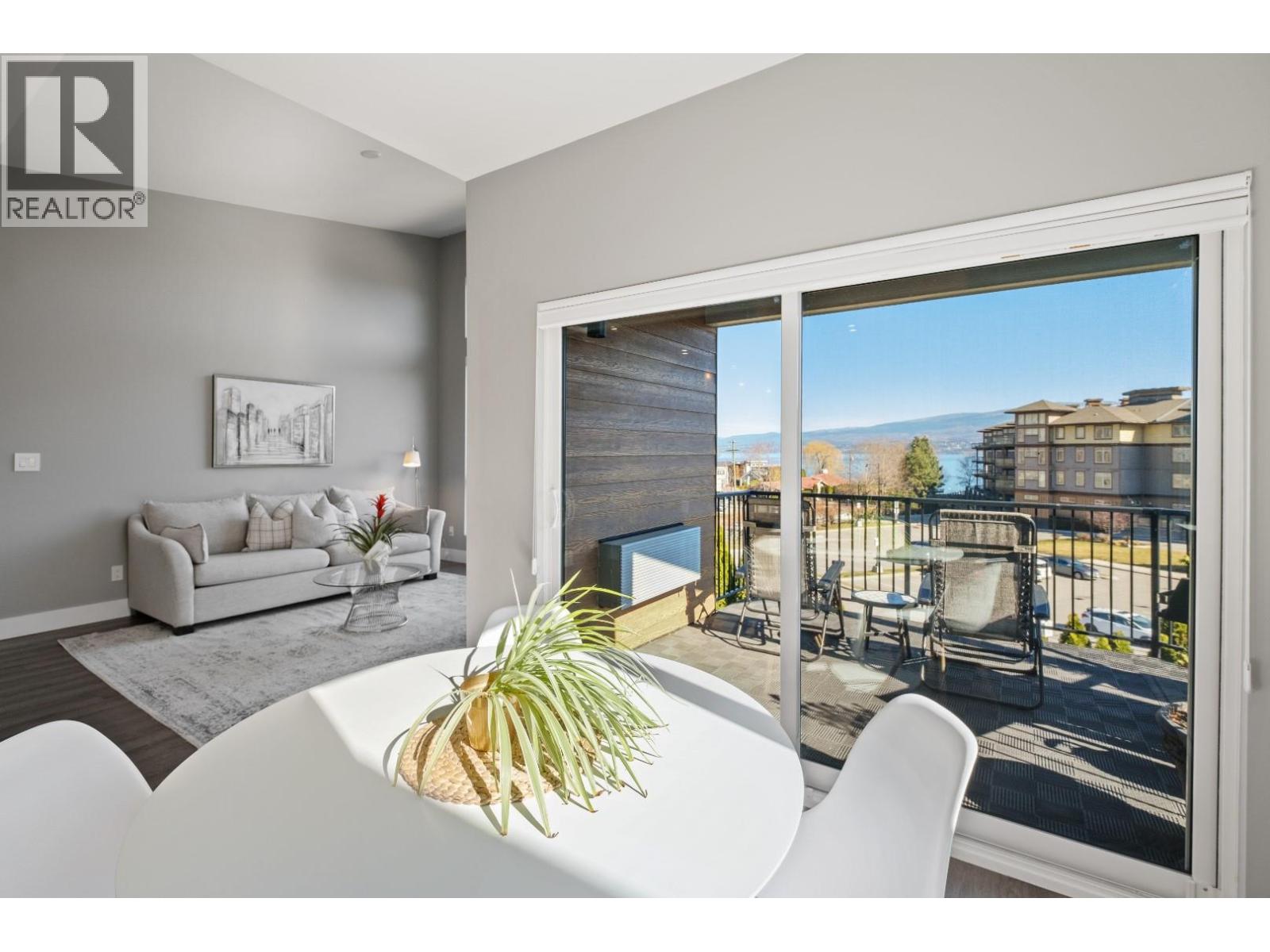1305 4215 Gellatly Road South, West Kelowna