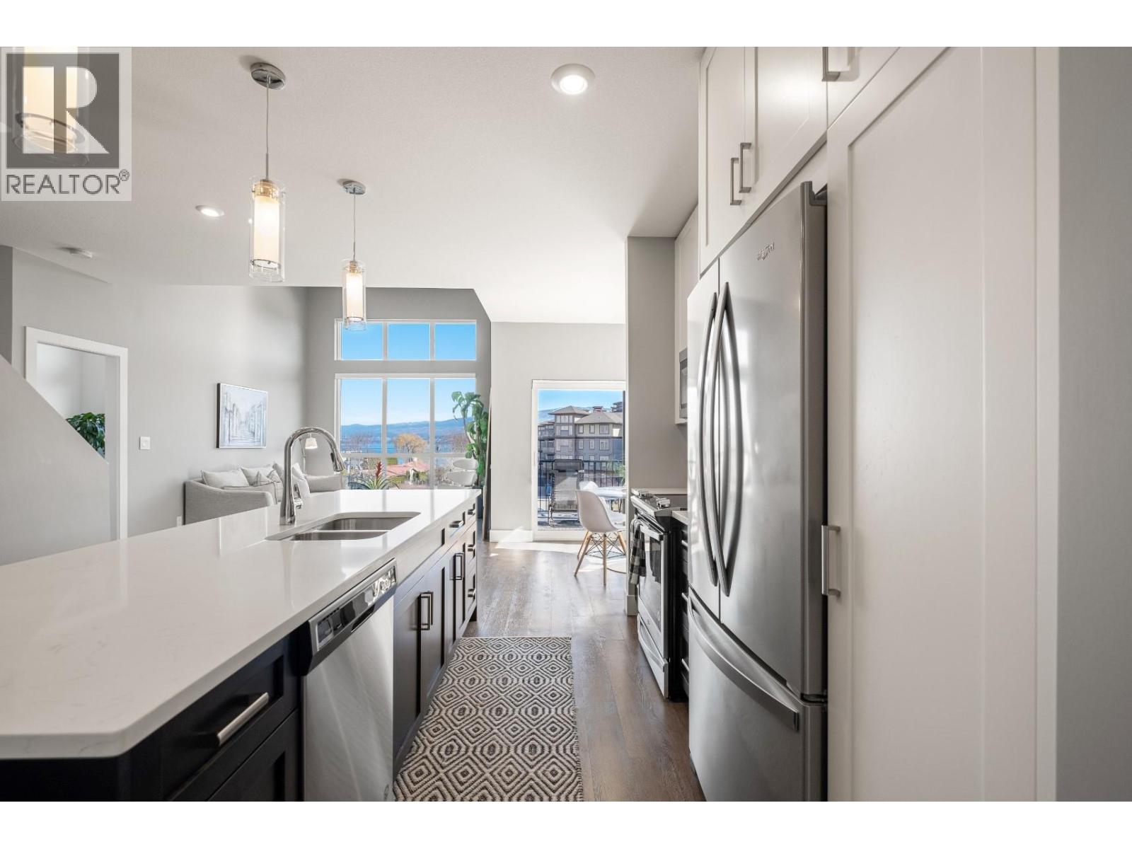 1305 4215 Gellatly Road South, West Kelowna