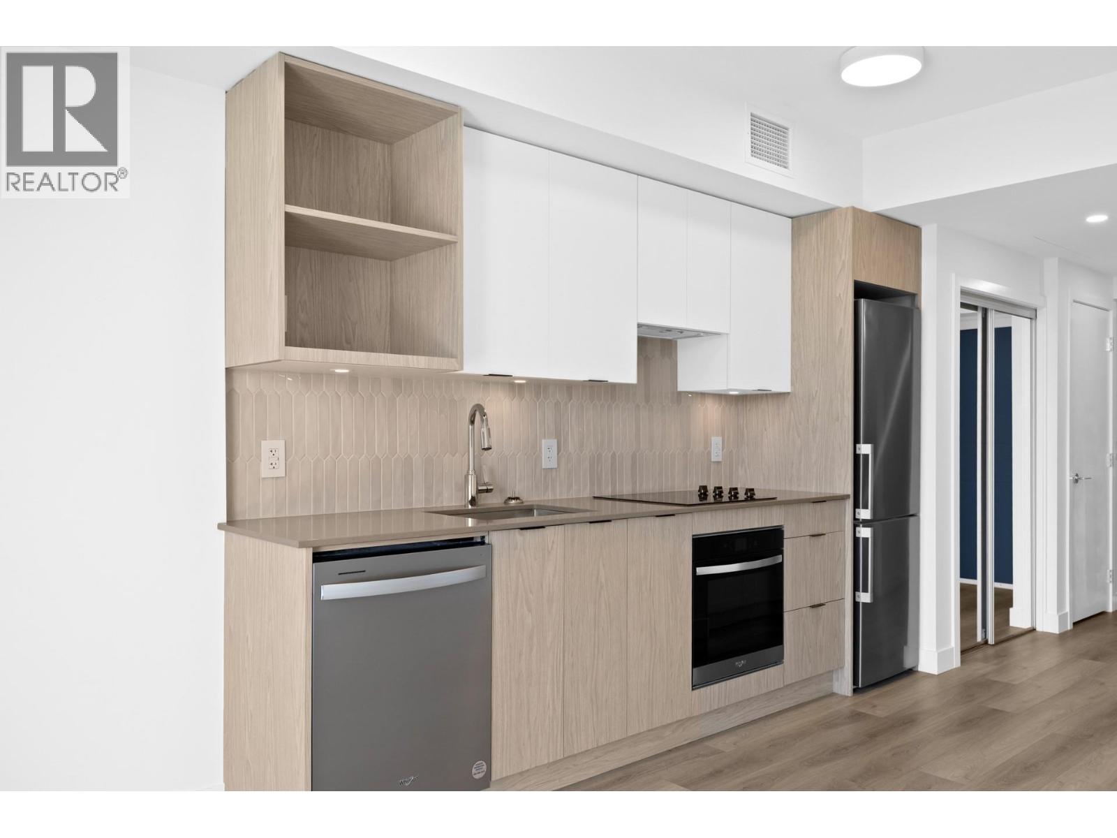 707 1488 Bertram Street, Kelowna