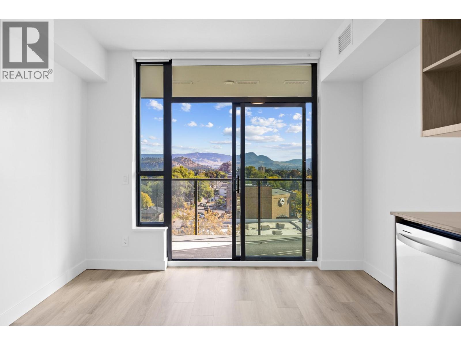 707 1488 Bertram Street, Kelowna