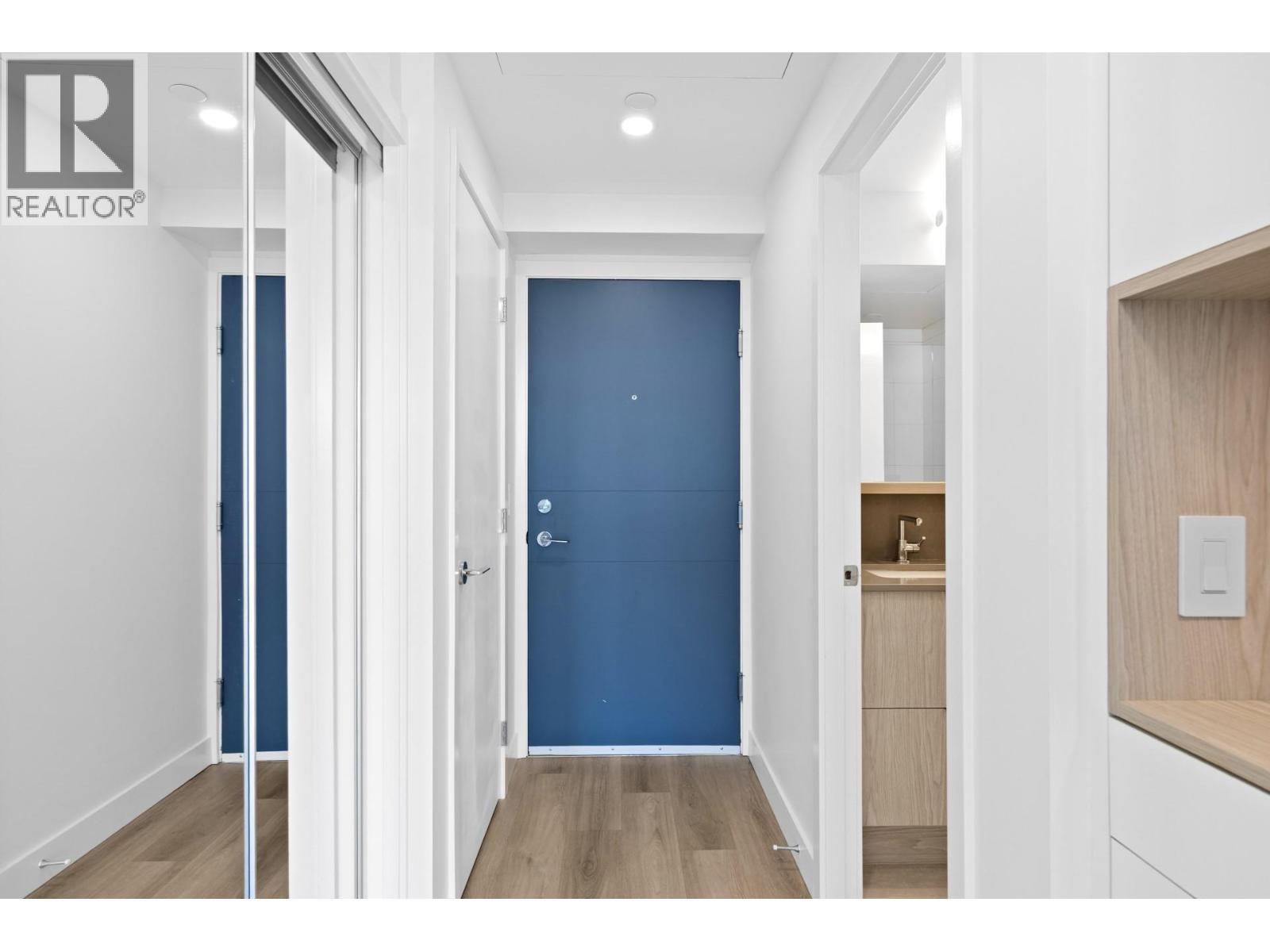 707 1488 Bertram Street, Kelowna