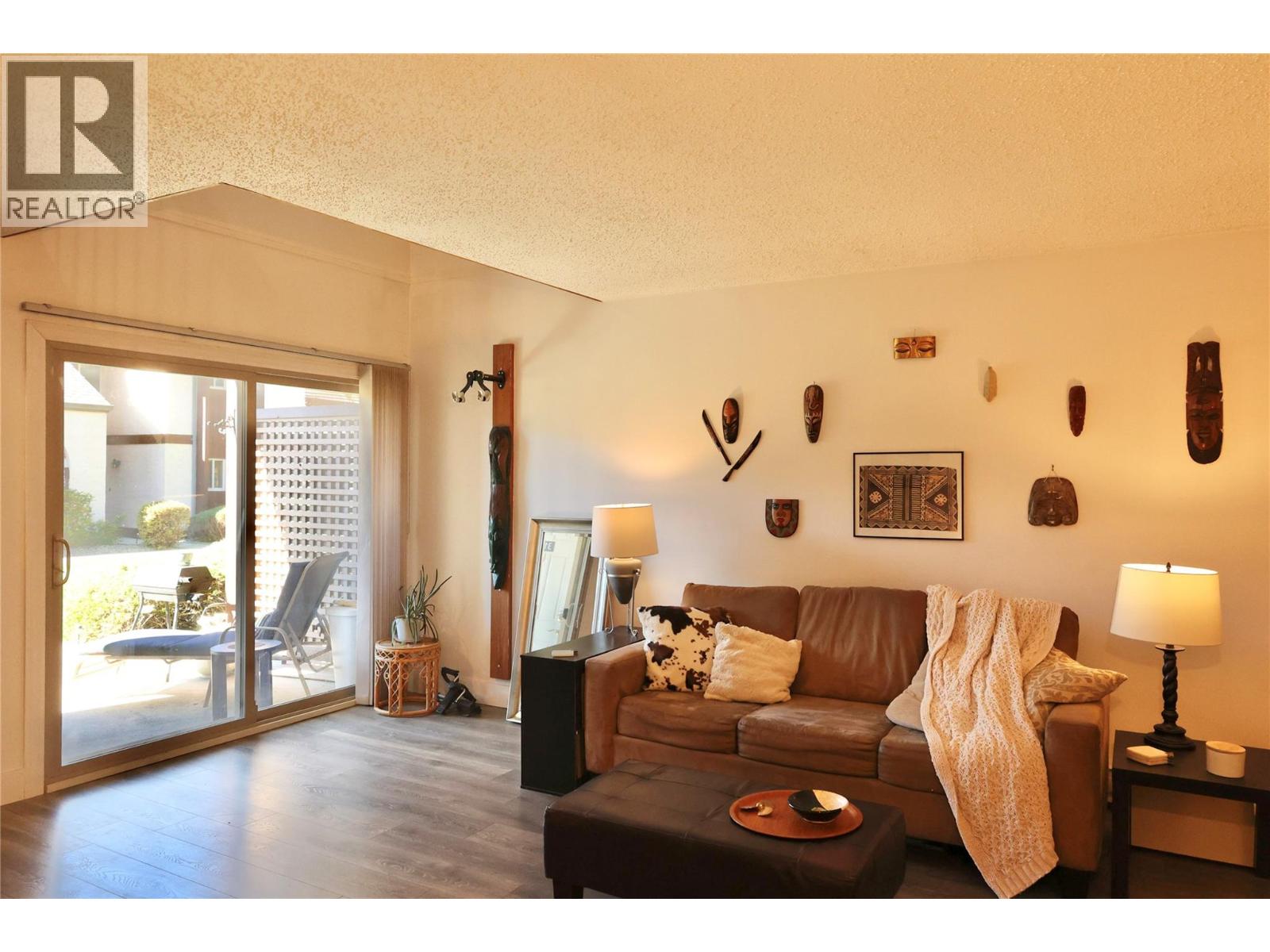 #318-3140 WILSON Street, Penticton