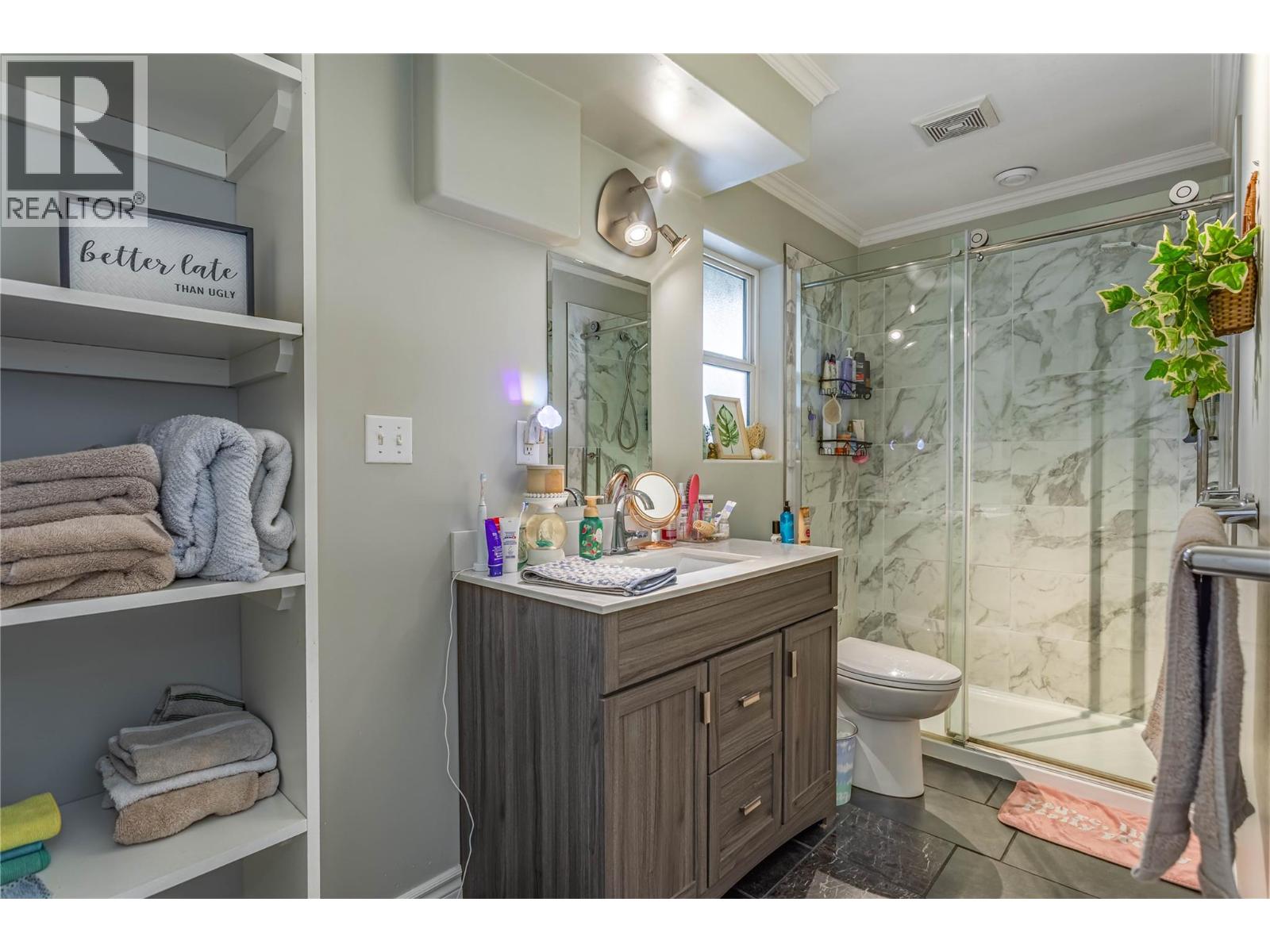  311 Woodpark Crescent, Kelowna