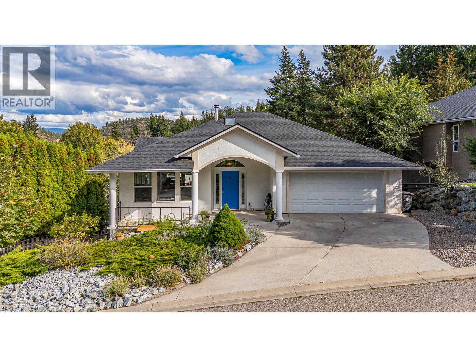  311 Woodpark Crescent, Kelowna