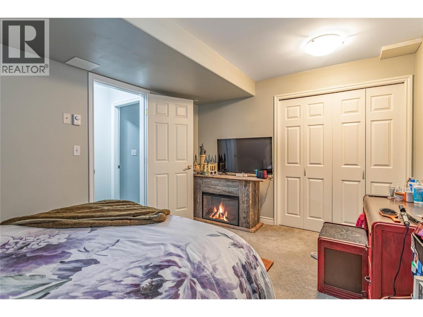  311 Woodpark Crescent, Kelowna