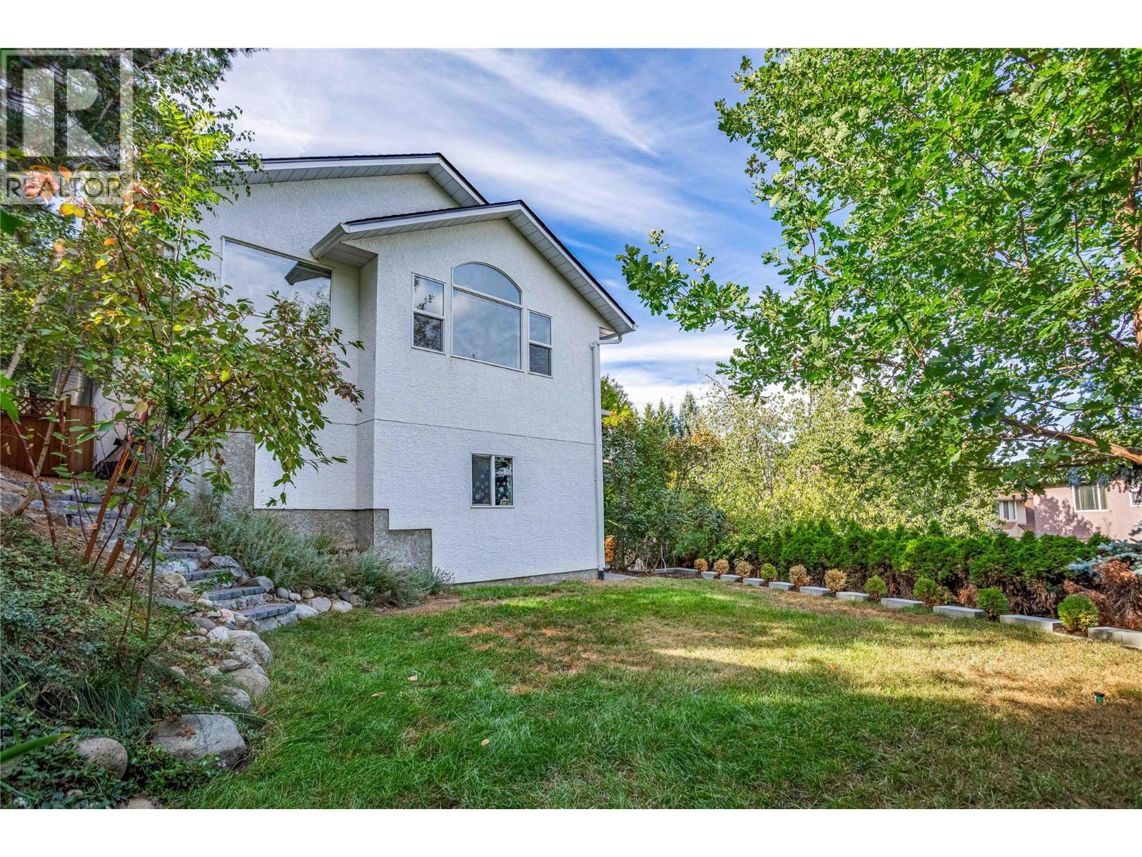  311 Woodpark Crescent, Kelowna