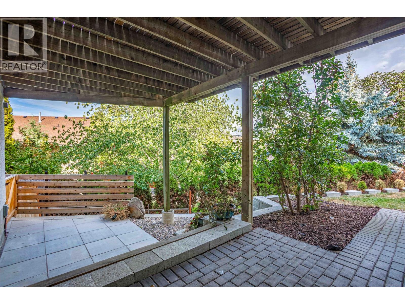  311 Woodpark Crescent, Kelowna