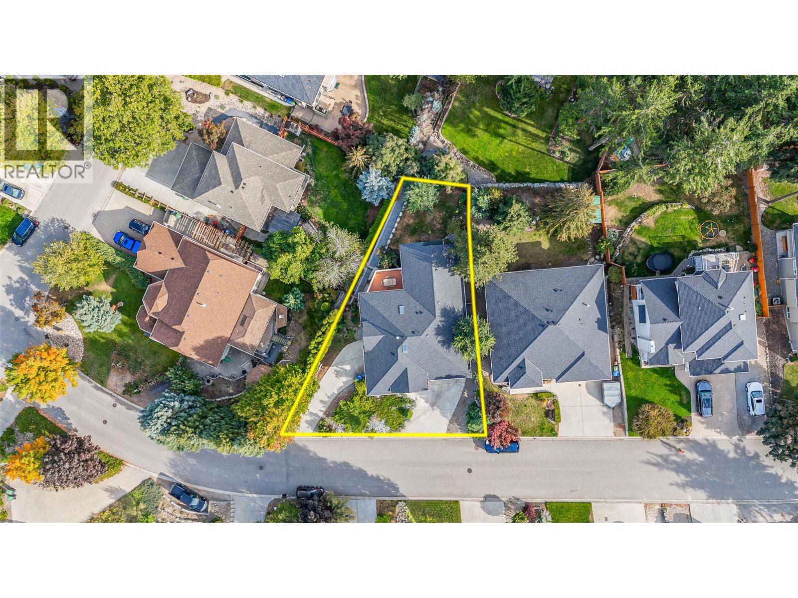  311 Woodpark Crescent, Kelowna