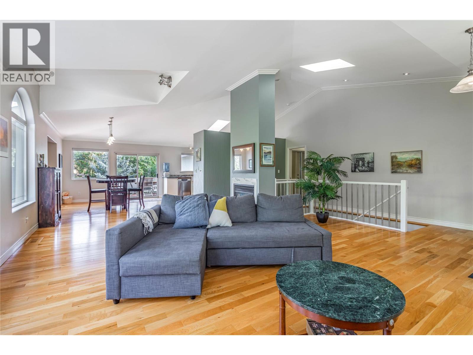  311 Woodpark Crescent, Kelowna