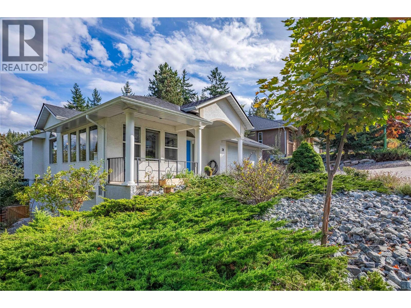  311 Woodpark Crescent, Kelowna