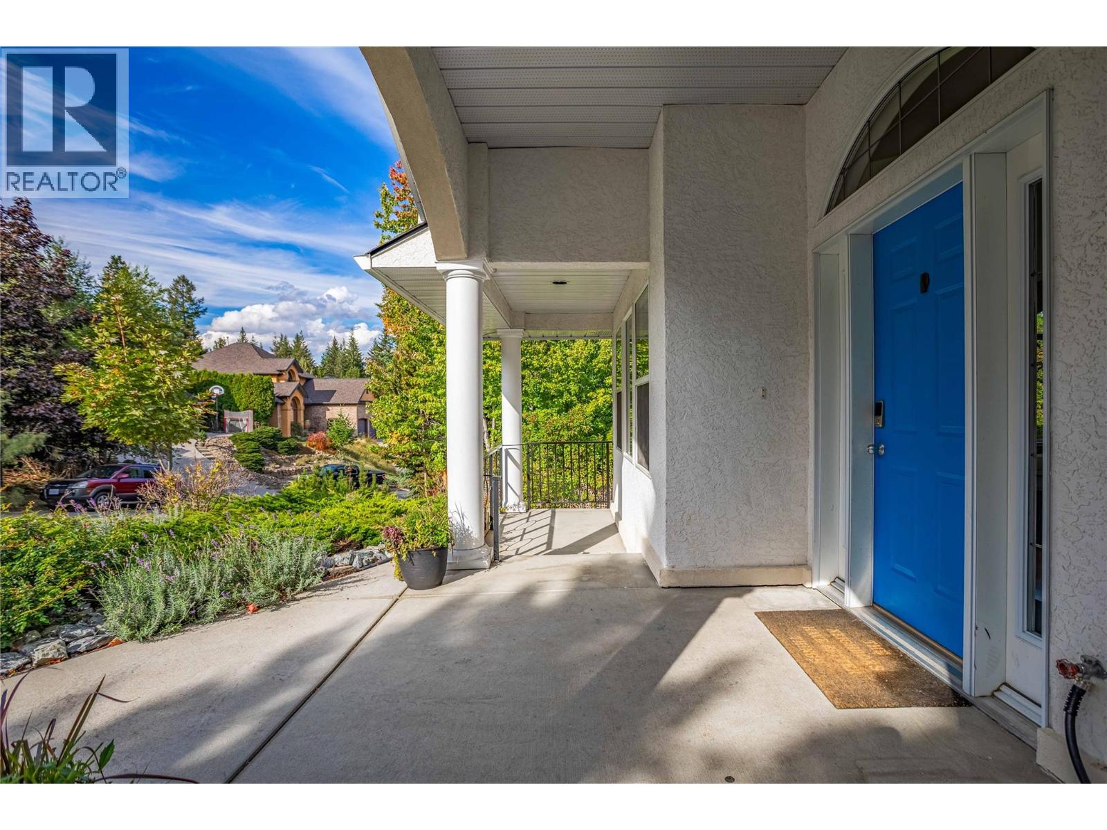  311 Woodpark Crescent, Kelowna