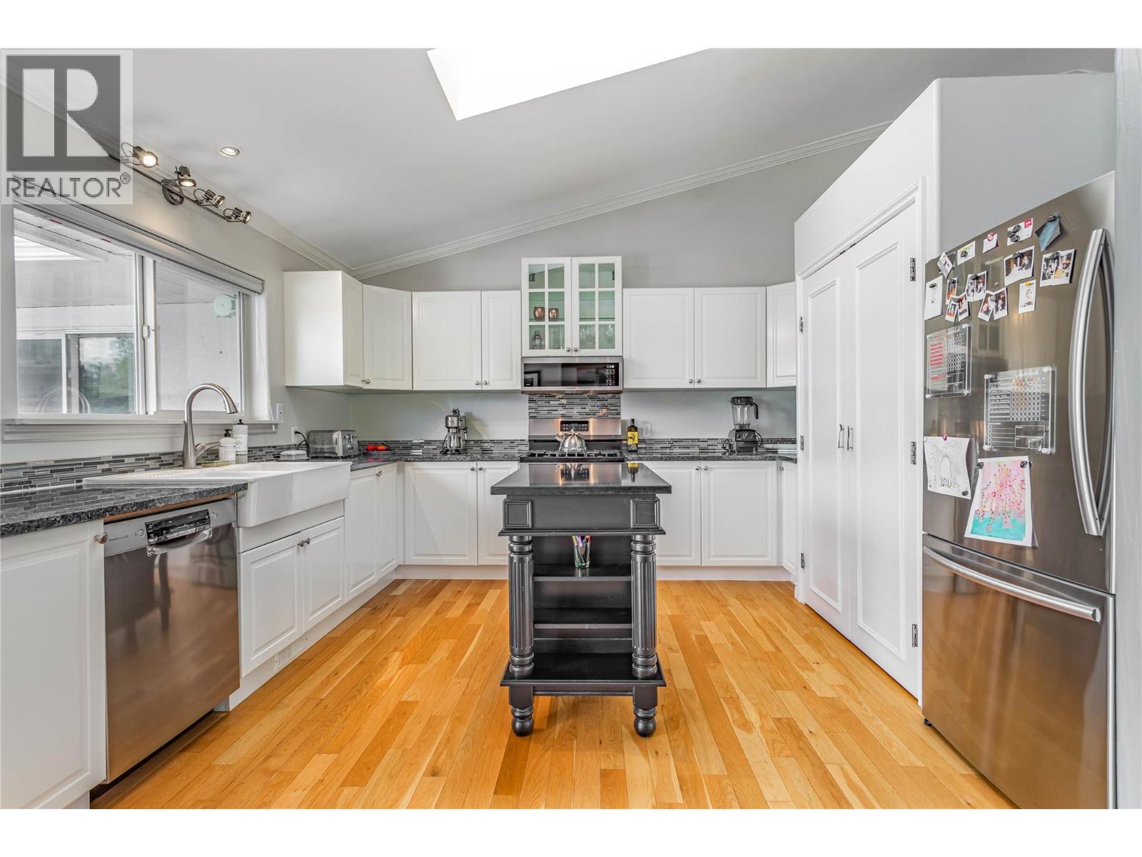  311 Woodpark Crescent, Kelowna