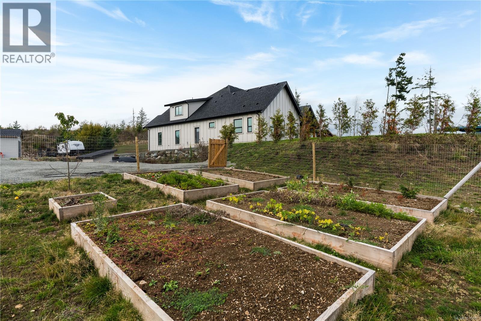  2550 Aythree Way, Sooke