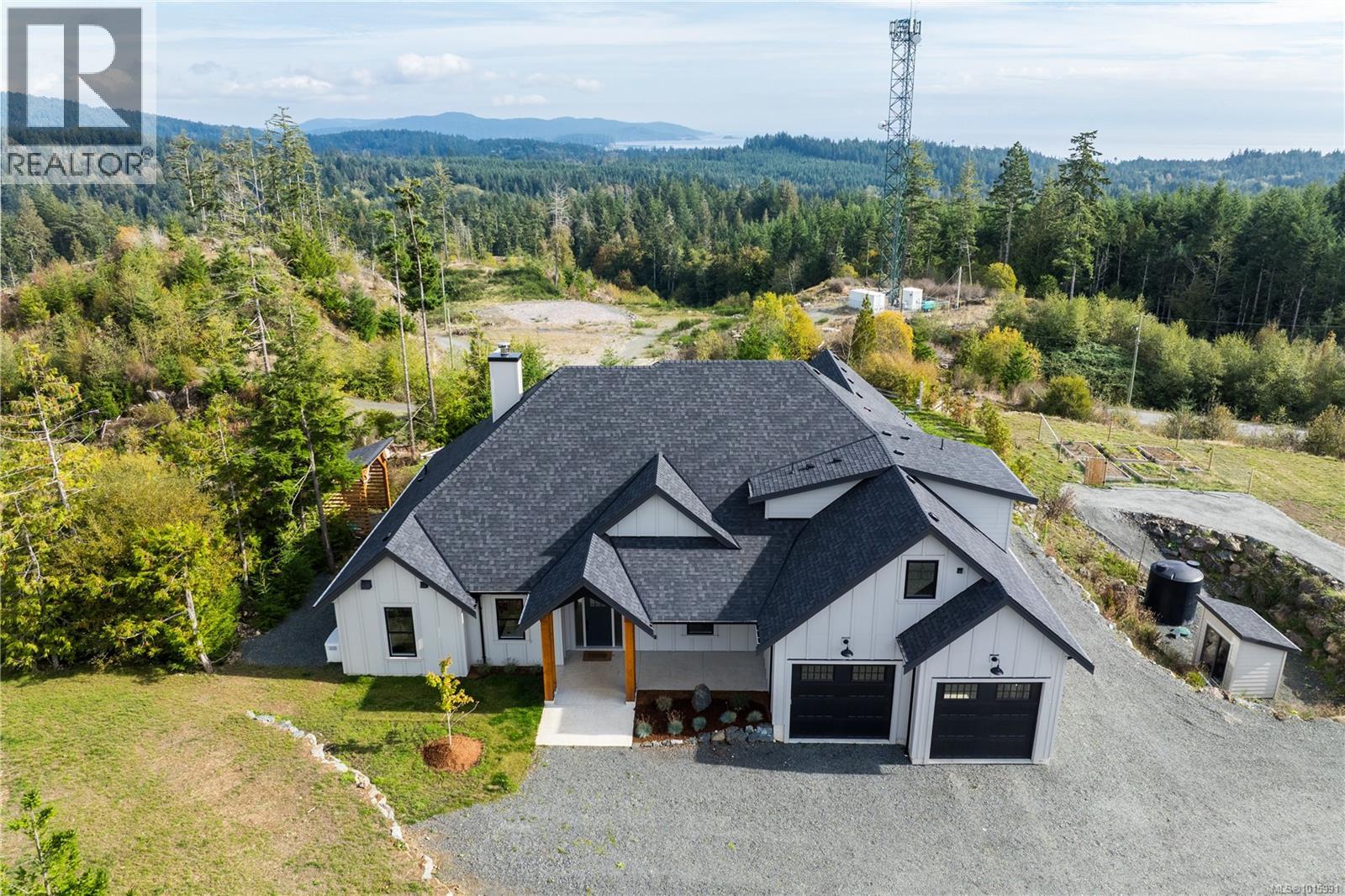  2550 Aythree Way, Sooke