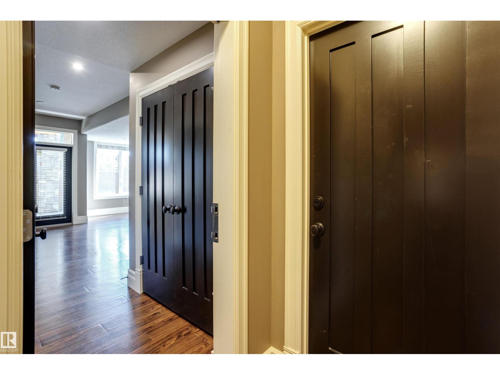 2807 WHEATON DR NW, Edmonton