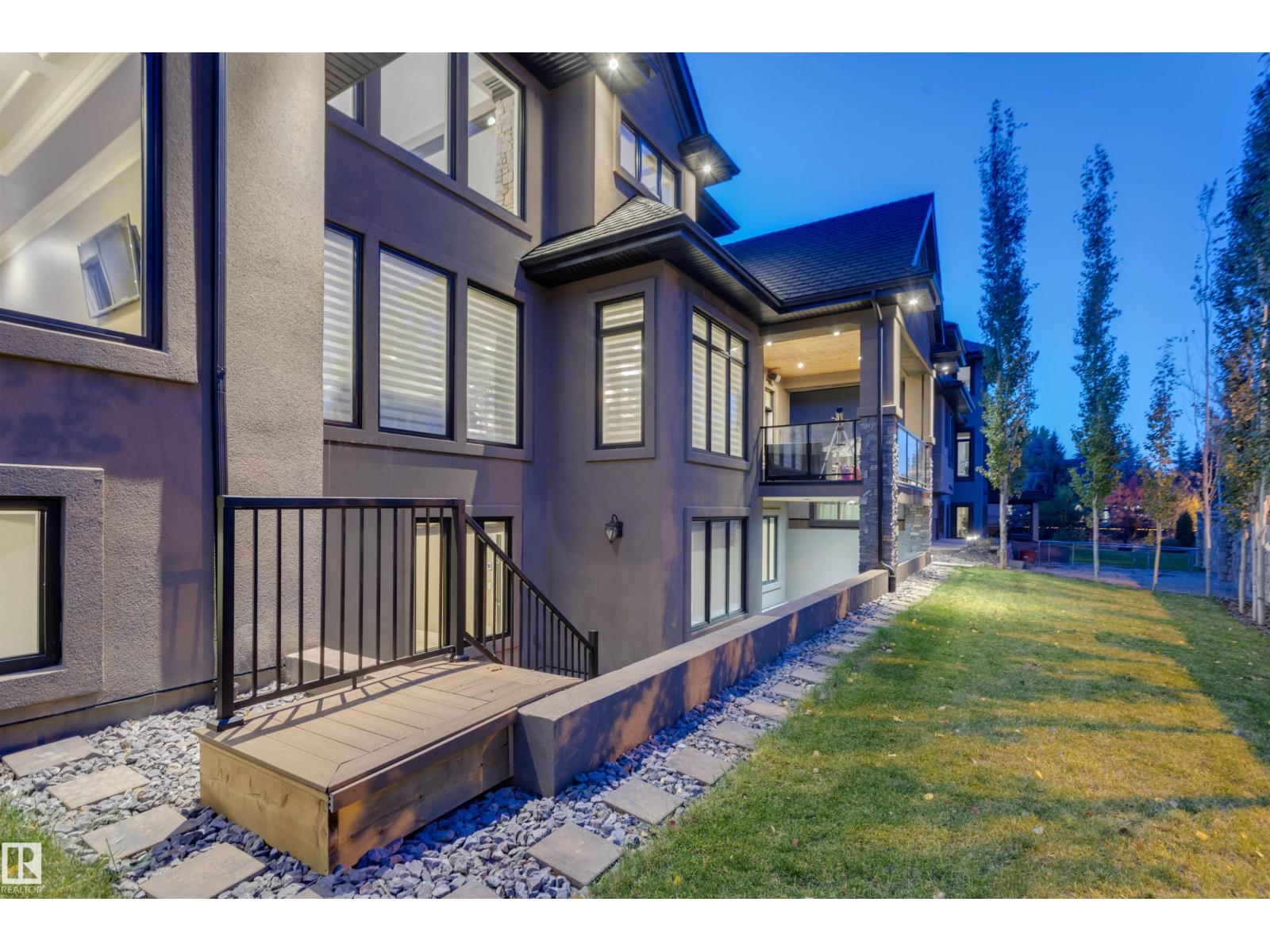 2807 WHEATON DR NW, Edmonton