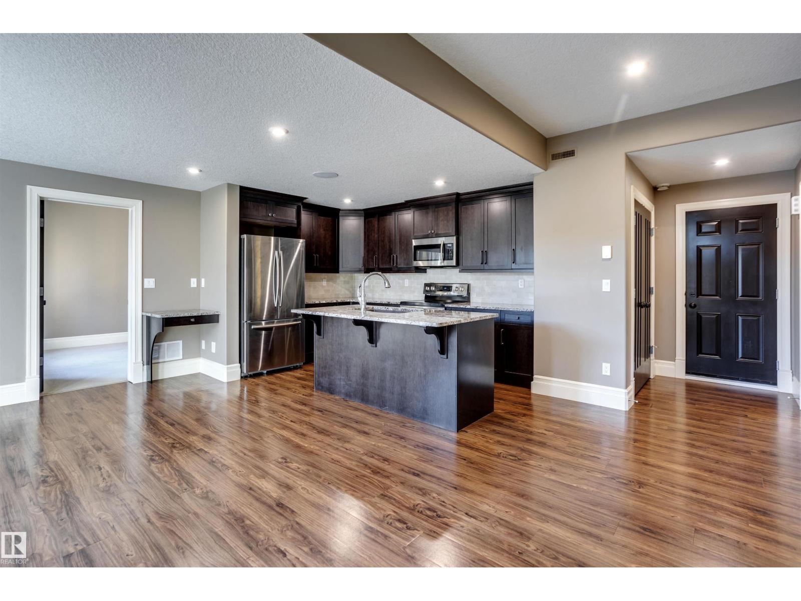 2807 WHEATON DR NW, Edmonton