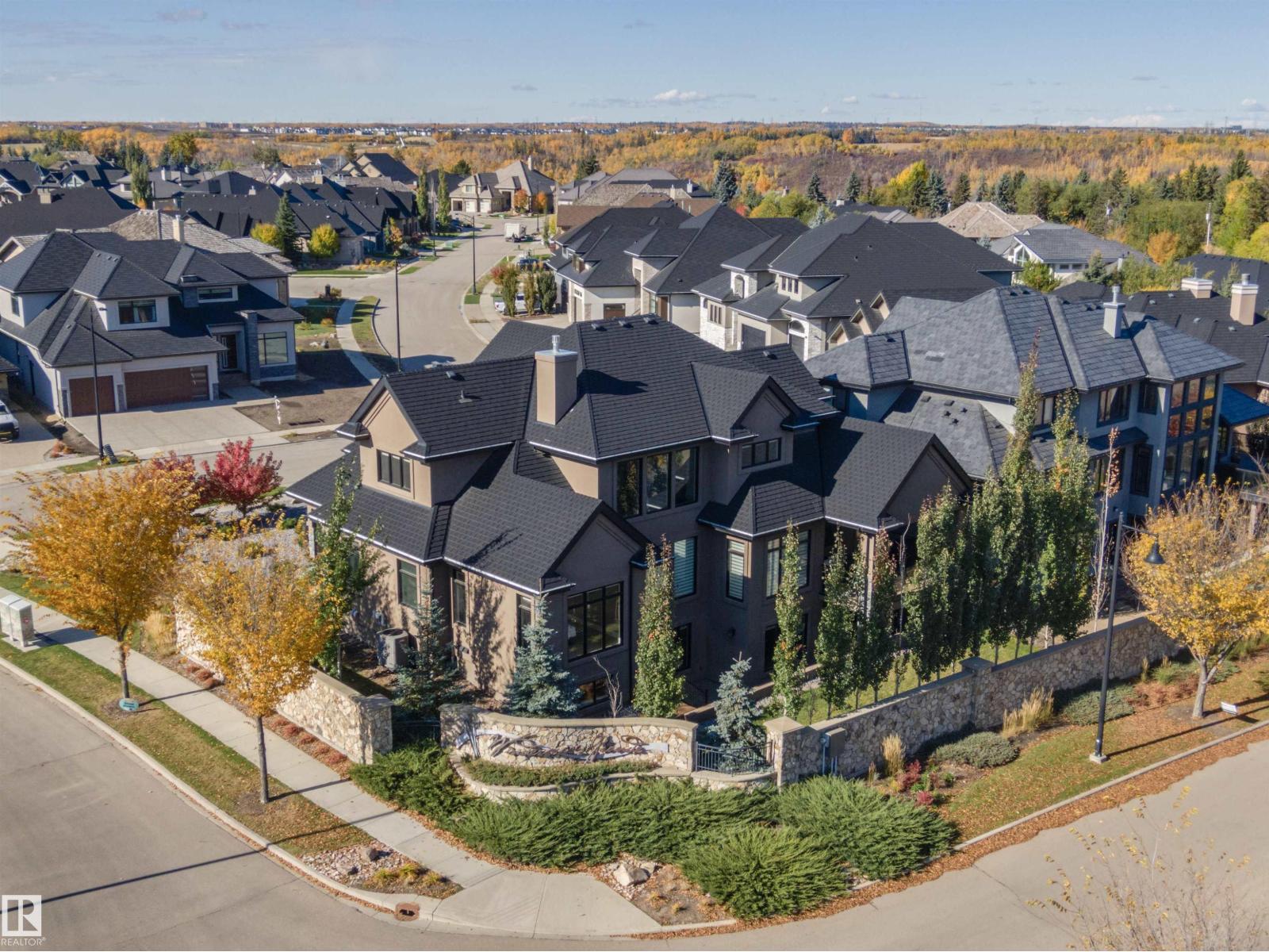 2807 WHEATON DR NW, Edmonton