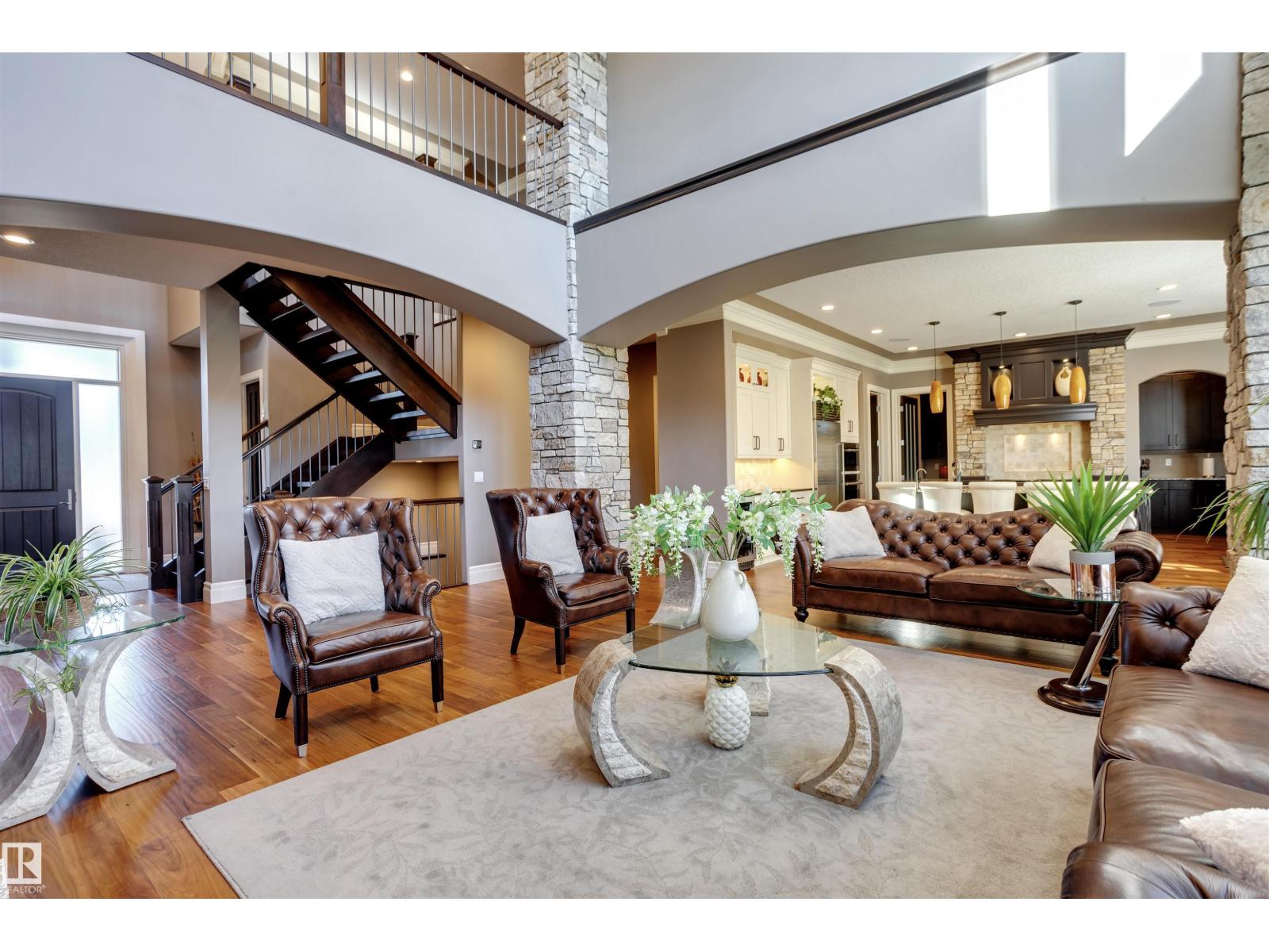 2807 WHEATON DR NW, Edmonton