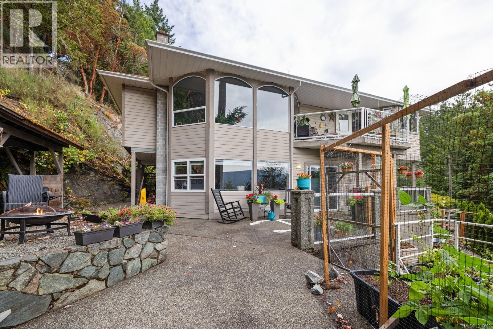  567 Maple Mountain Road, Duncan