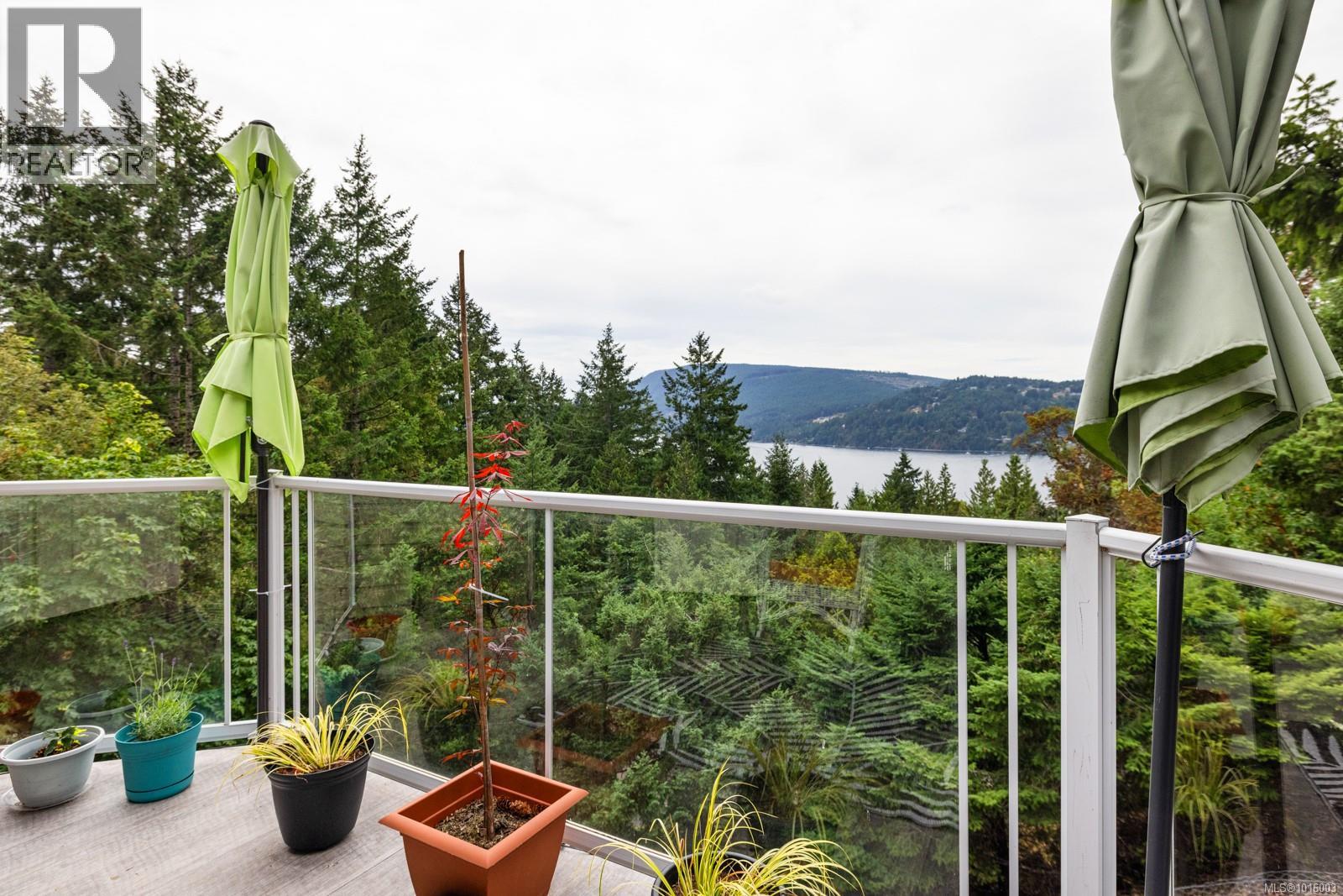  567 Maple Mountain Road, Duncan