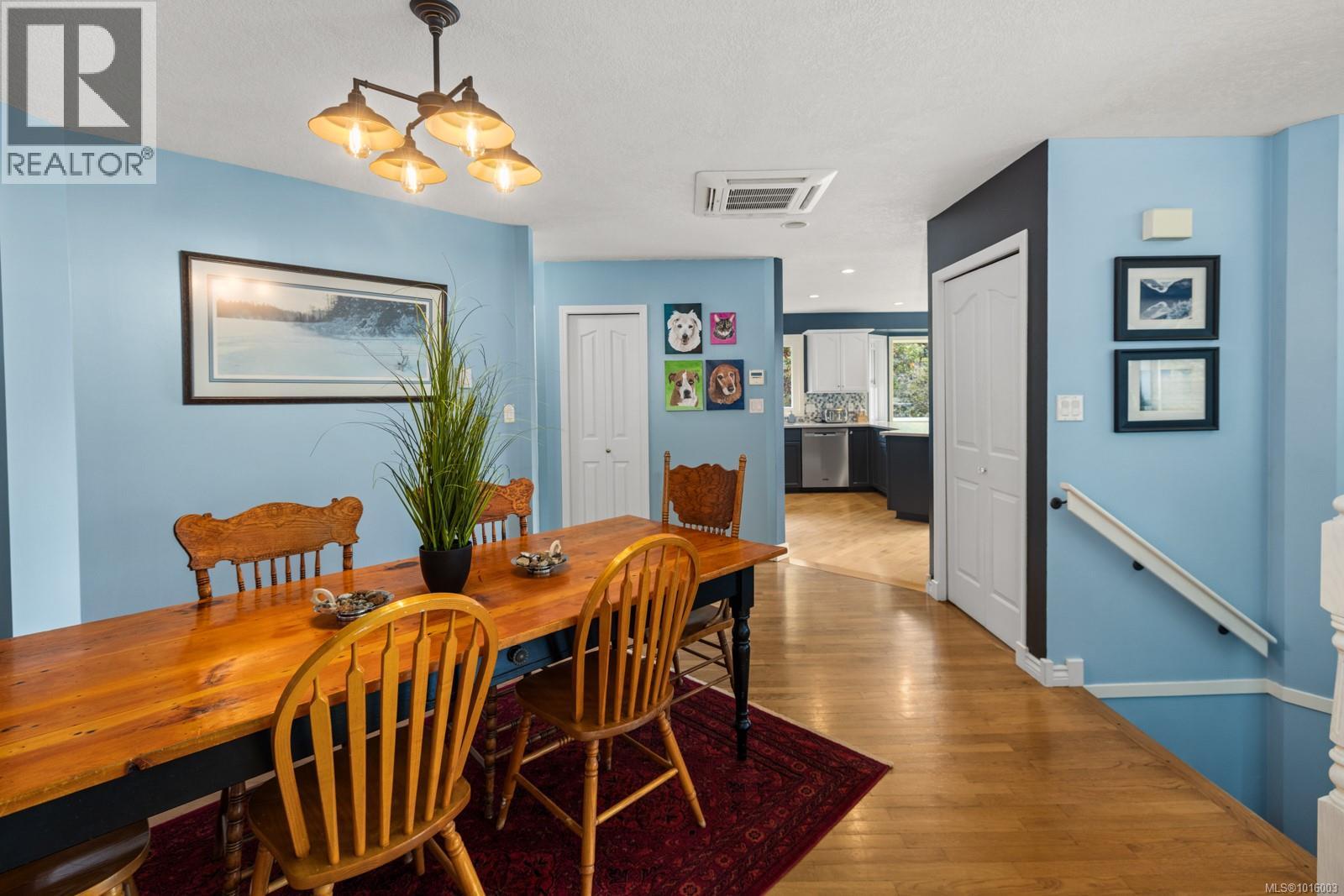  567 Maple Mountain Road, Duncan