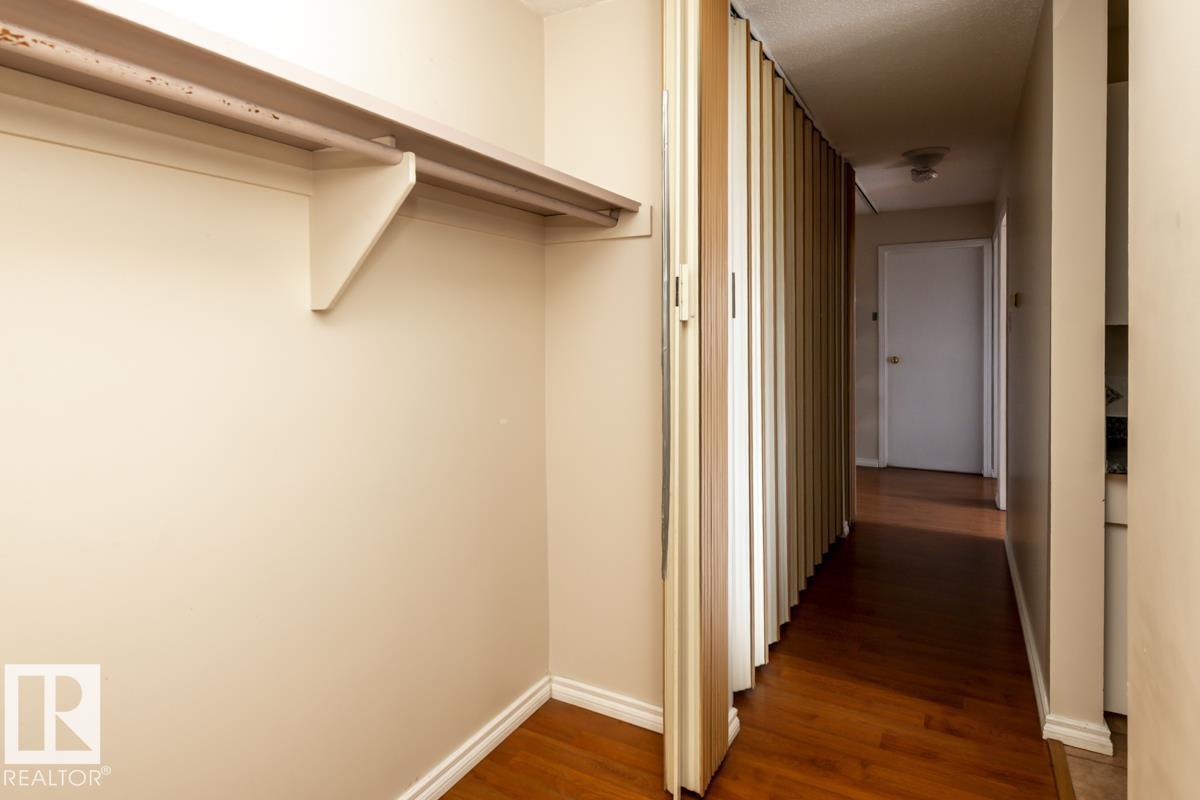 #301 7204 81 AV NW, Edmonton