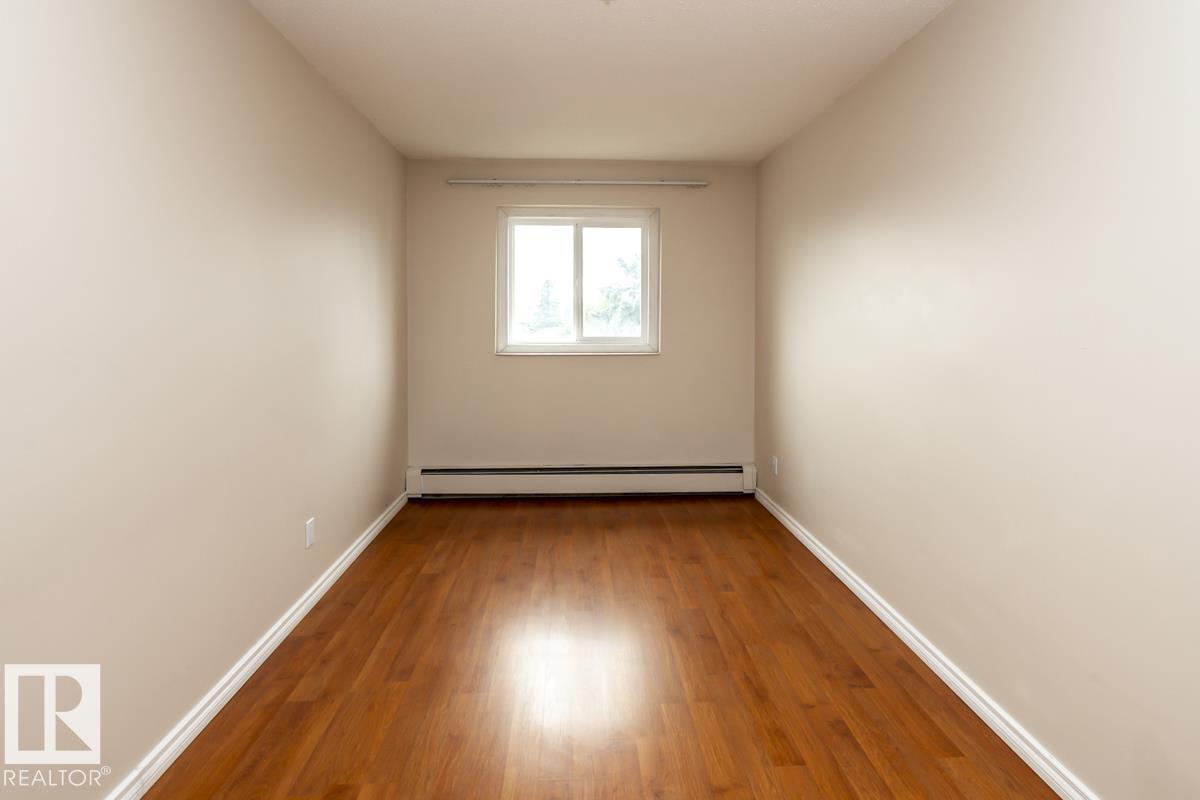 #301 7204 81 AV NW - 24