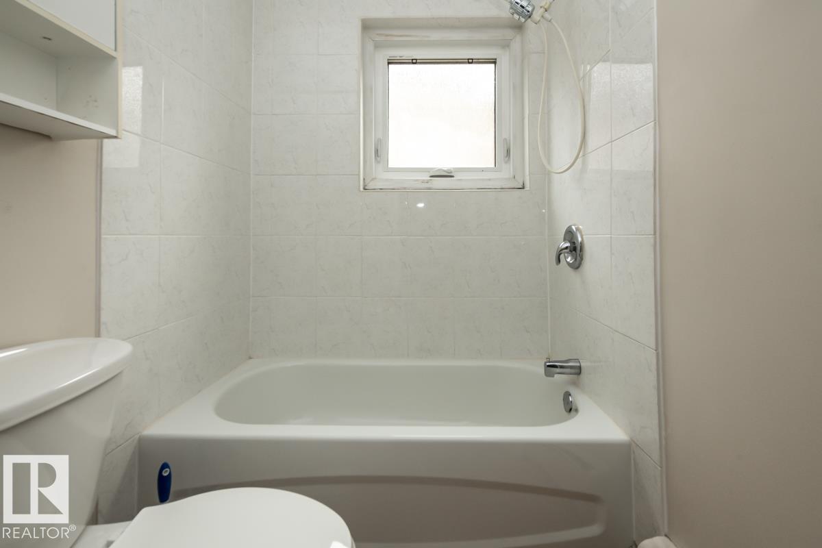 #301 7204 81 AV NW, Edmonton