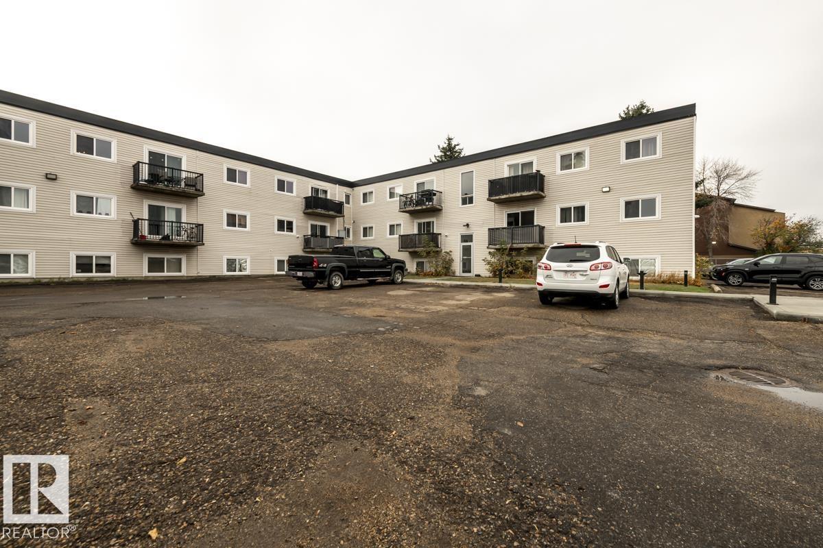 #301 7204 81 AV NW, Edmonton