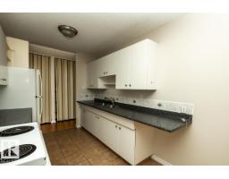 #301 7204 81 Av Nw, Edmonton, AB T6B0E2 Photo 11