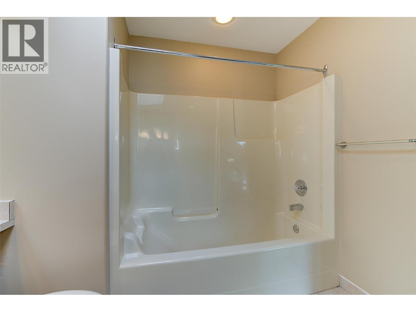 147 1201 Cameron Avenue, Kelowna