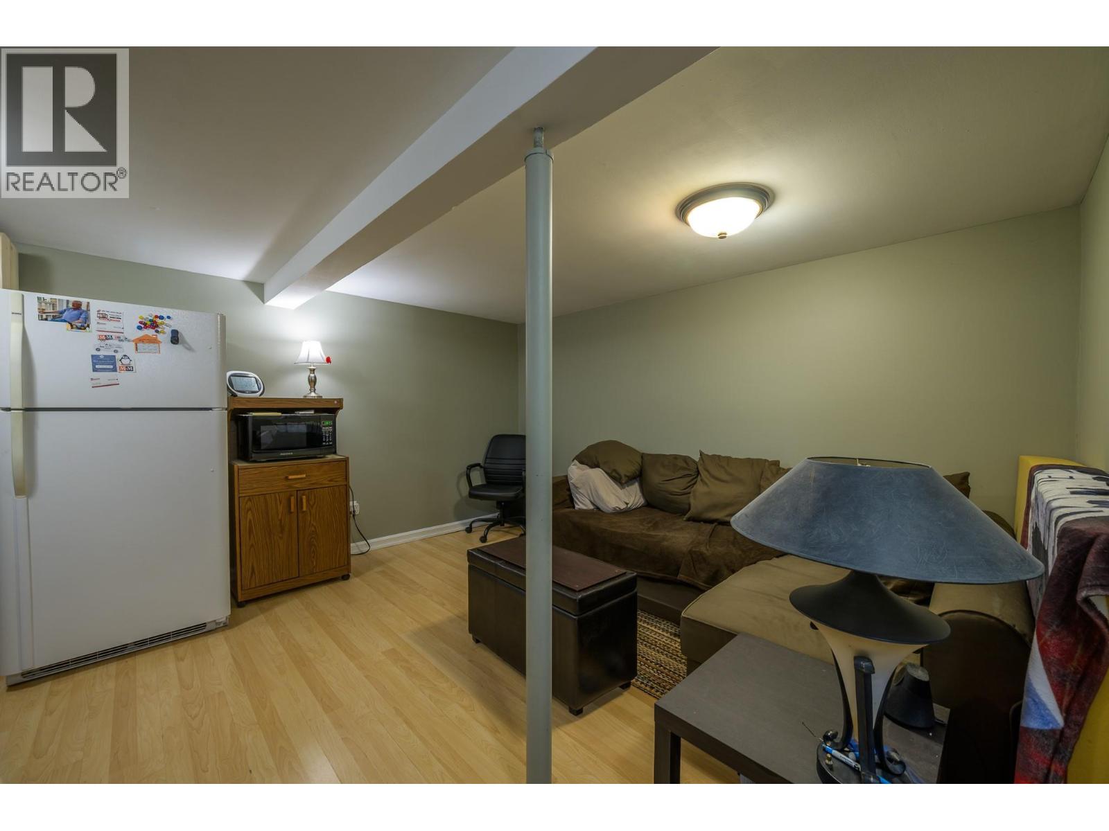 1144 PEMBROKE Avenue, Kamloops