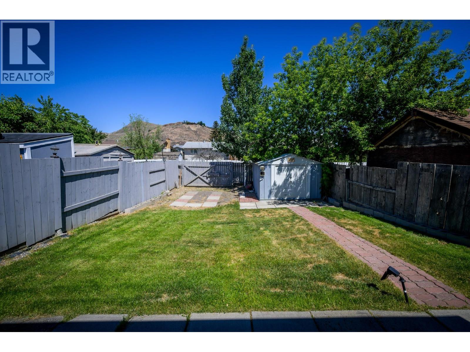 1144 PEMBROKE Avenue, Kamloops
