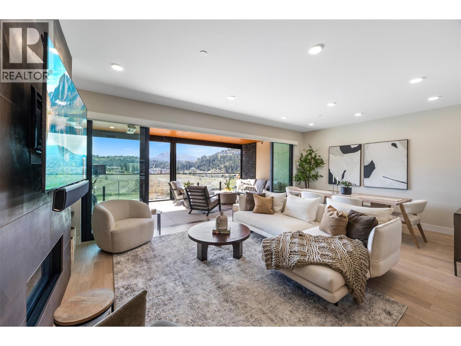 3308 3000 Ariva Drive, Kelowna