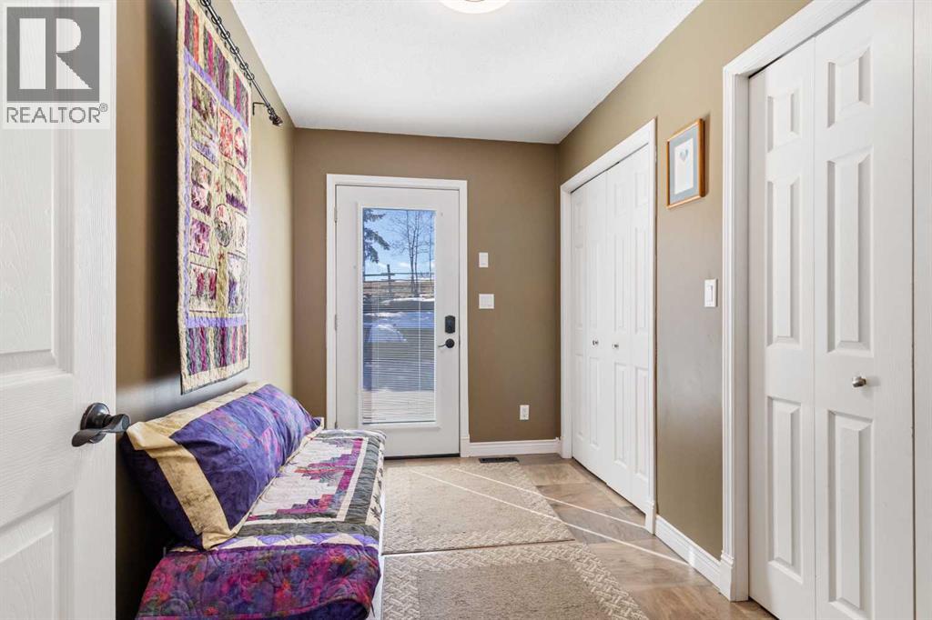25054 South Pine Lake Road, Rural Red Deer County